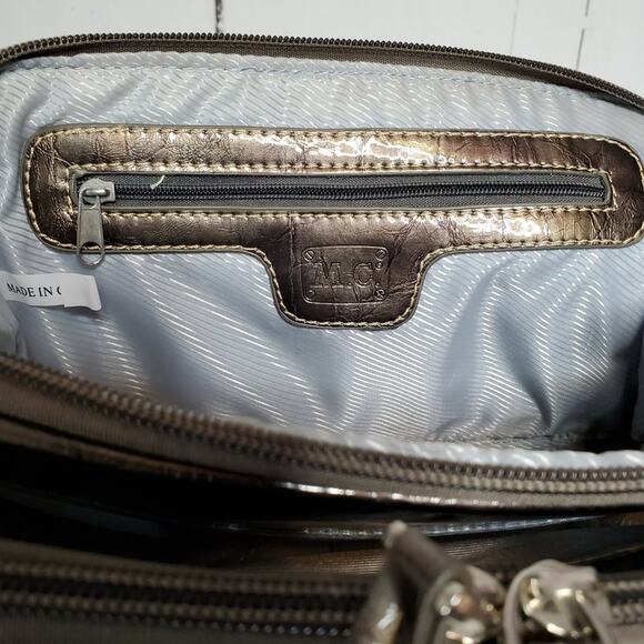 Marc Chantal Faux Snakeskin Embossed Patent Leather Organizer Crossbody Bag - Picture 7 of 14